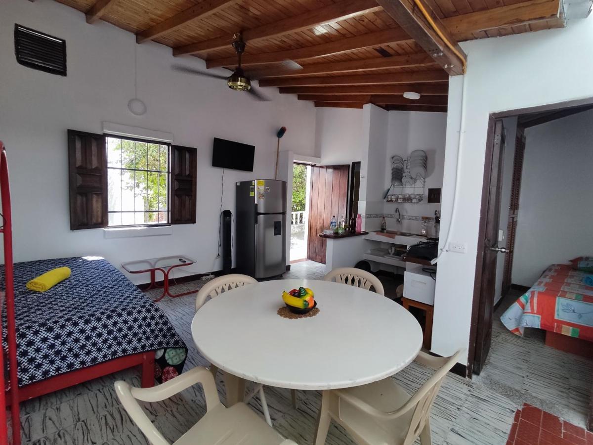 Cabana 52 En La Aldea Doradal Santorini Colombiano 외부 사진